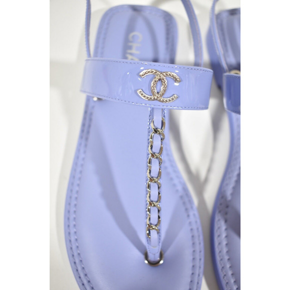 Chanel 22C Purple Patent Silver Chain CC Logo Mule Slide Flat Thong Sandal 37 - Picture 5 of 12